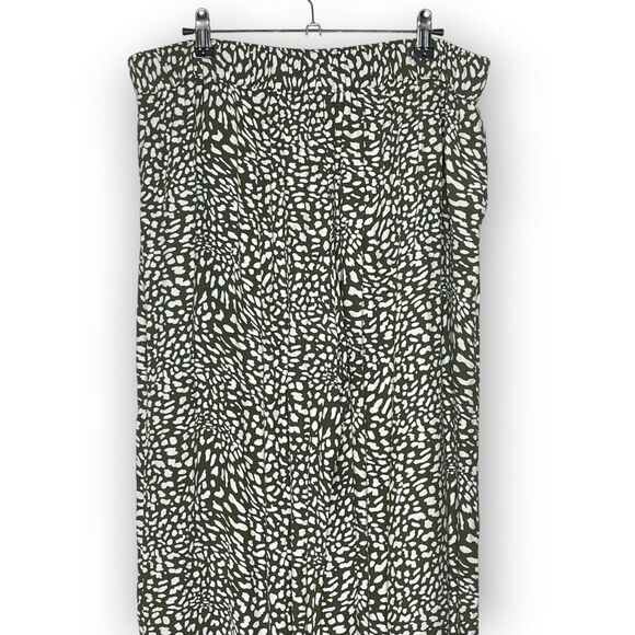 Ann Taylor Loft Wide Leg White Green Animal Print Crop Pants Women's Size Large - Picture 5 of 9